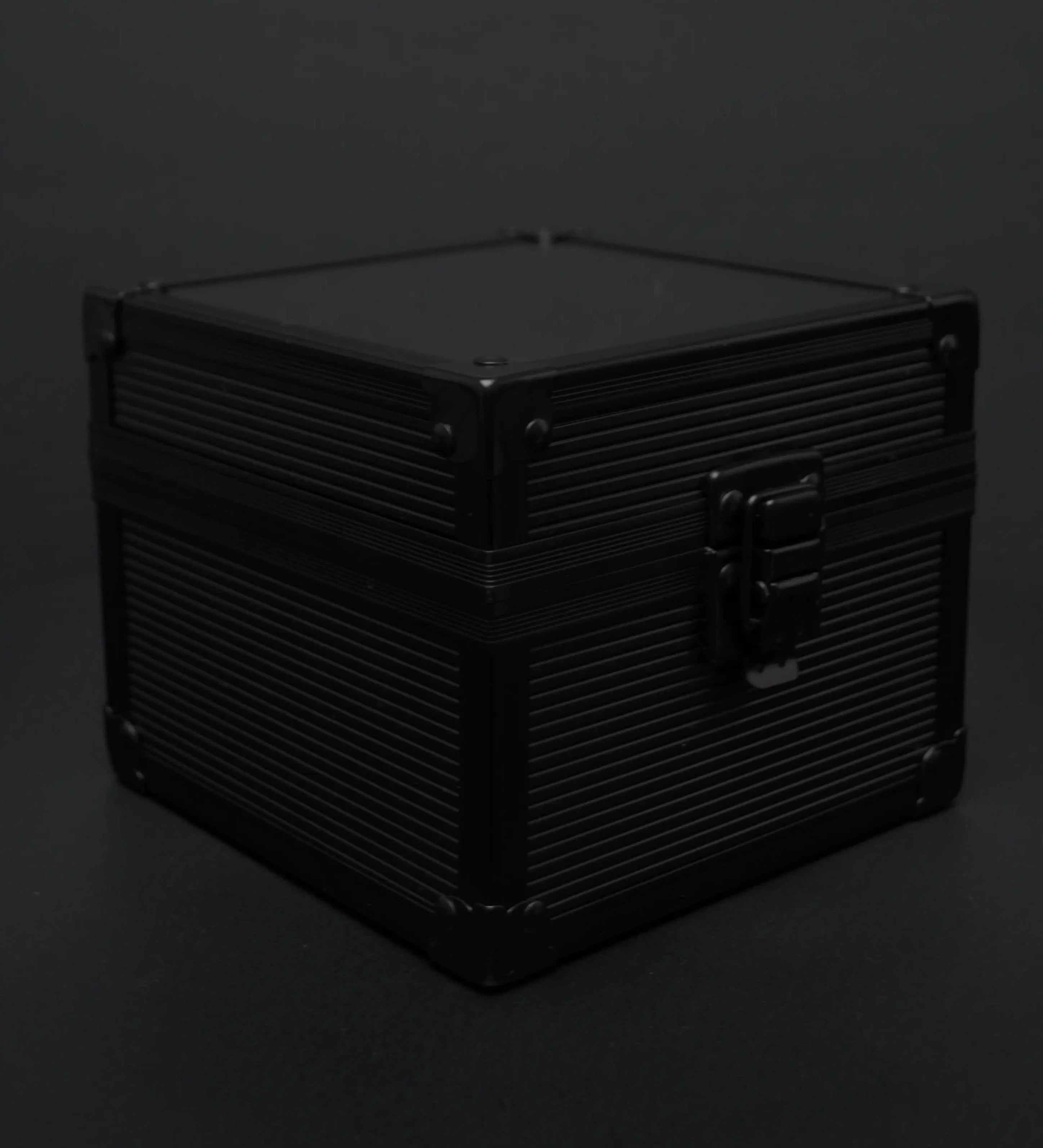Corvus | Watch